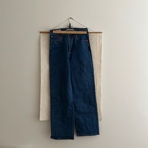 EUC Levi’s Ribcage Denim Jean (27)